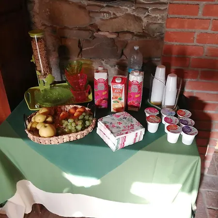 La Cascina Di Anna Affittacamere *