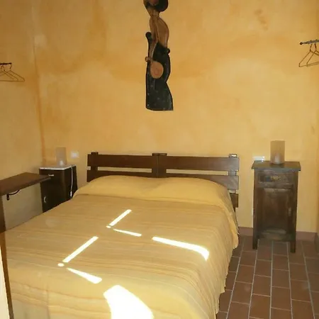Affittacamere La Cascina Di Anna Beverino